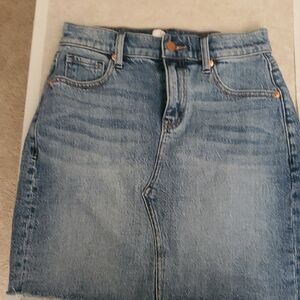 Evereve Blue Denim Skirt with Tan Accent